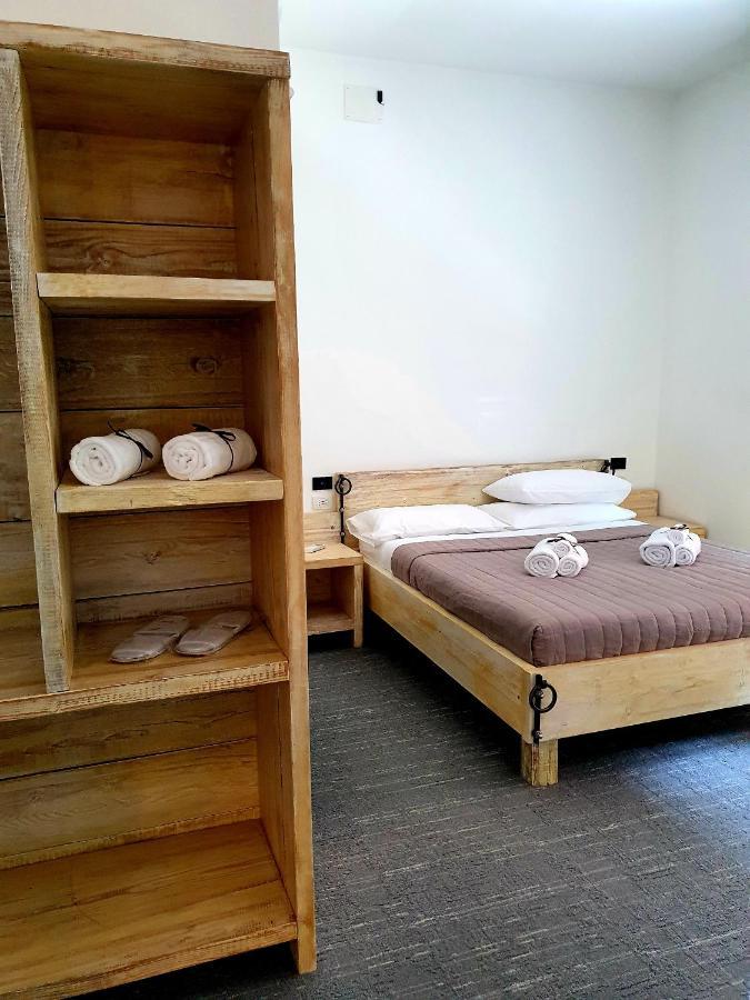Camere Fiera Verona - Casanostra Bagian luar foto